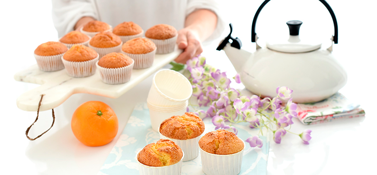 orange muffins
